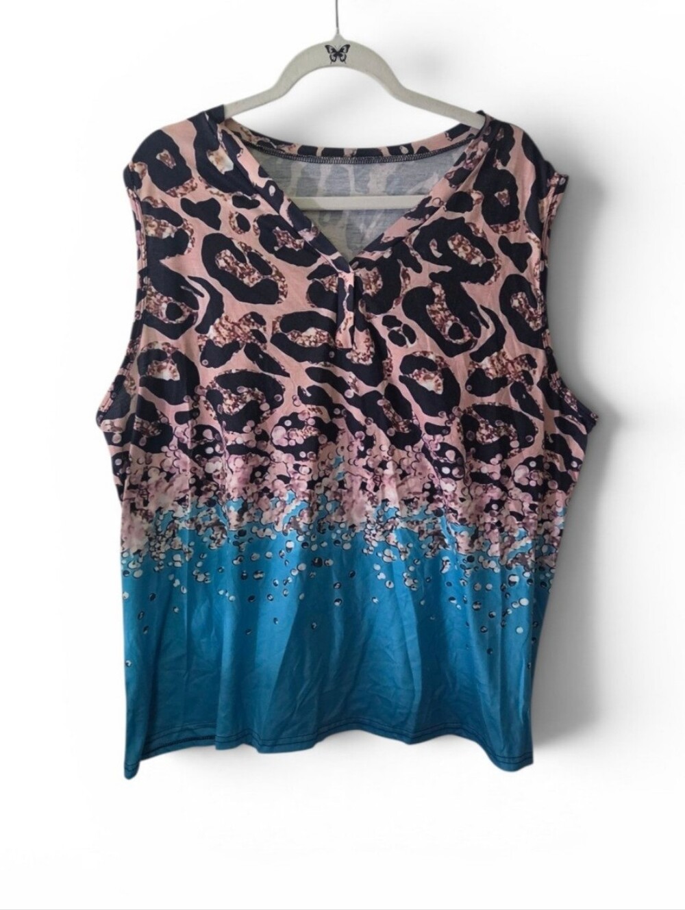 Sleeveless V-Neck Animal Print Ombre Top
